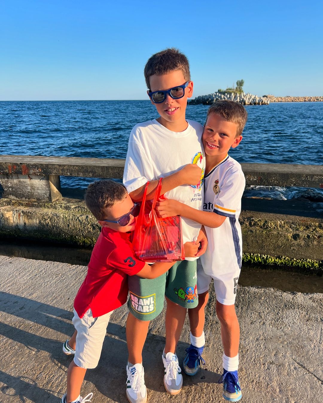 Після заяв про усиновлення. Дружина Решетника зізналася, чи хоче взяти малюка з дитбудинку